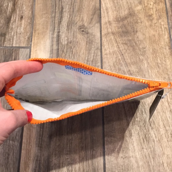 NWT Retro Recycled Cosmetic Pencil Makeup Bag - Picture 6 of 8